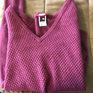 North face sweater